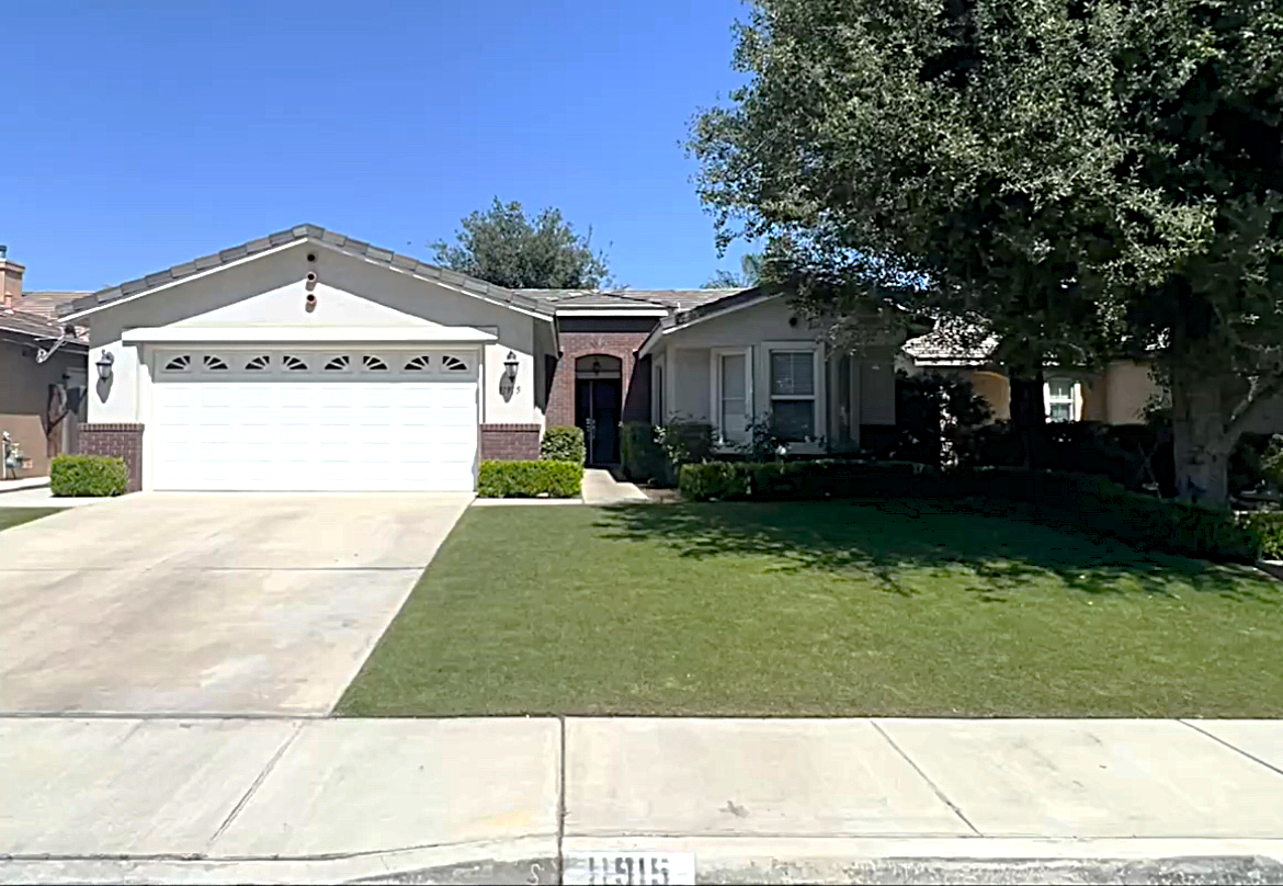 Property main image